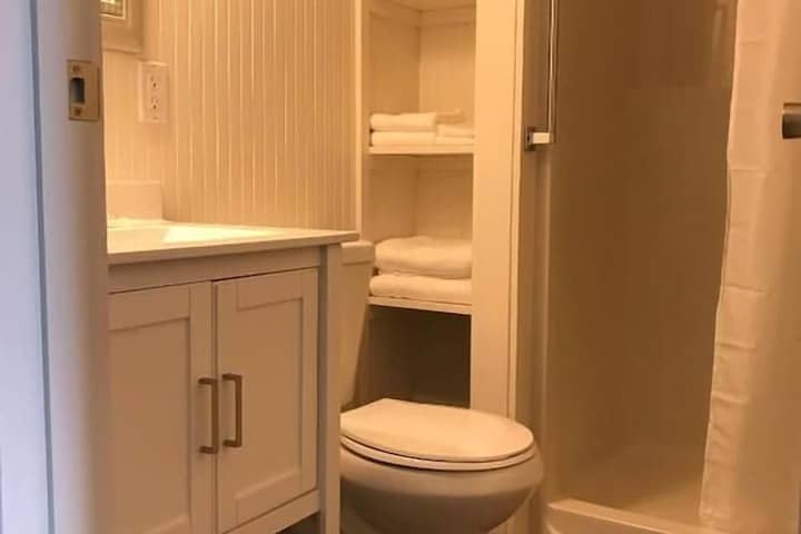 Room 61 of 86